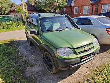 Chevrolet Niva, 2014г., полный привод, механика