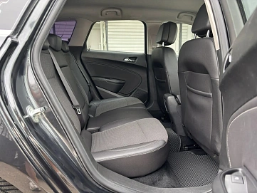 Opel Astra, 2013г., передний привод, автомат