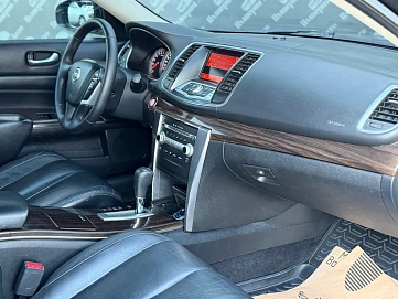 Nissan Teana, 2012г., передний привод, вариатор