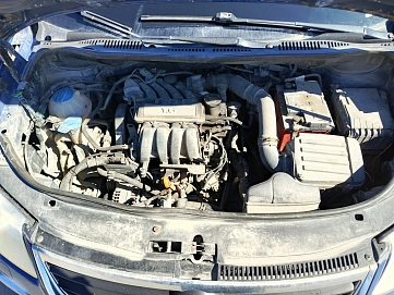 Volkswagen Touran, 2008г., передний привод, механика