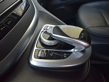 Mercedes-Benz V-Класс, 2016г., полный привод, автомат