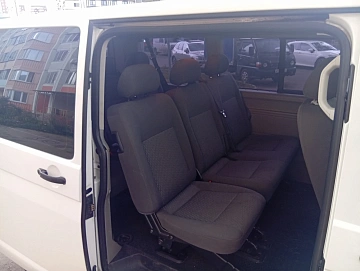 Volkswagen Caravelle, 2013г, передний привод, механика