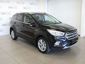 Ford Kuga, 2017г., передний привод, автомат