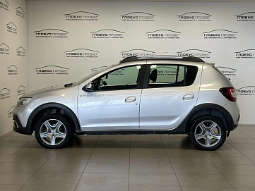 Renault Sandero, 2019г., передний привод, механика