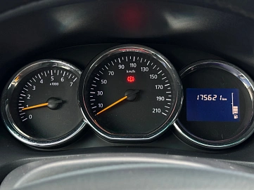 Renault Logan, 2016г., передний привод, механика