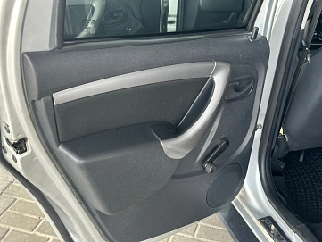 Renault Duster, 2014г., полный привод, механика