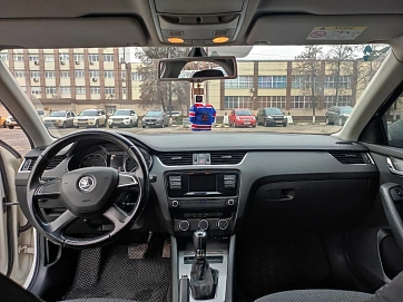 Skoda Octavia, 2014г., передний привод, автомат