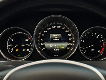 Mercedes-Benz C-Класс, 2013г., задний привод, автомат