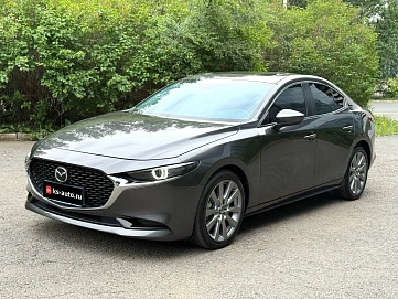 Mazda 3, 2023г., передний привод, автомат