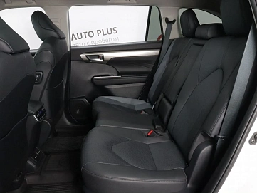 Toyota Highlander, 2025г., полный привод, автомат