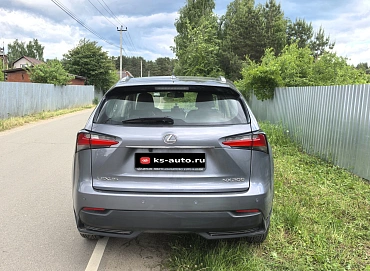 Lexus NX, 2015г., передний привод, вариатор
