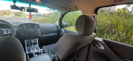 Nissan Pathfinder, 2012г., полный привод, механика