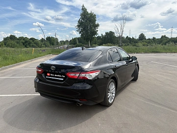 Toyota Camry, 2020г., передний привод, автомат