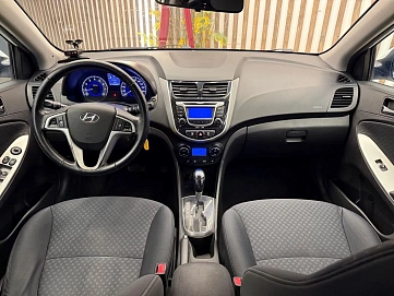 Hyundai Solaris, 2013г., передний привод, автомат