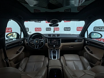 Porsche Macan, 2020г., передний привод, робот