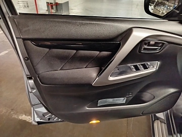Mitsubishi Pajero Sport, 2018г., полный привод, механика