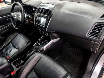 Mitsubishi ASX, 2012г., передний привод, вариатор