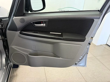 Suzuki SX4, 2013г., полный привод, механика