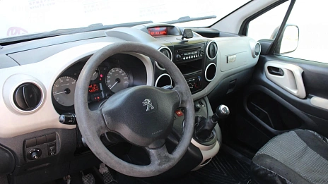 Peugeot Partner, 2012г., передний привод, механика