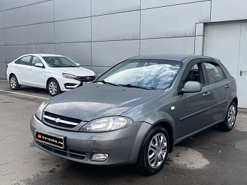 Chevrolet Lacetti, 2011г., передний привод, автомат