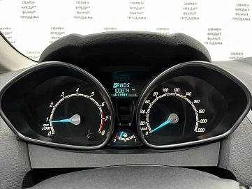 Ford Fiesta, 2016г., передний привод, робот