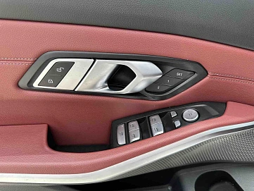BMW 3 серии, 2023г., задний привод, автомат