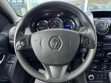 Renault Duster, 2015г., полный привод, механика