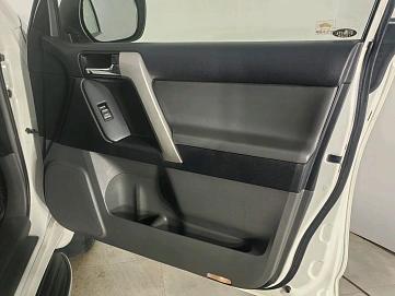 Toyota Land Cruiser Prado, 2013г., полный привод, автомат