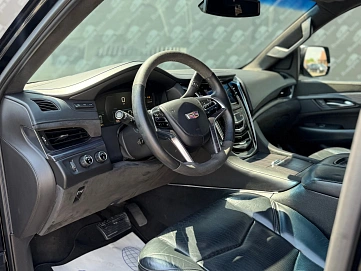 Cadillac Escalade, 2015г., полный привод, автомат