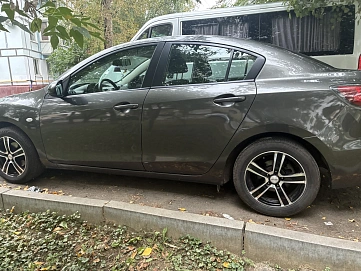 Mazda 3, 2010г., передний привод, автомат