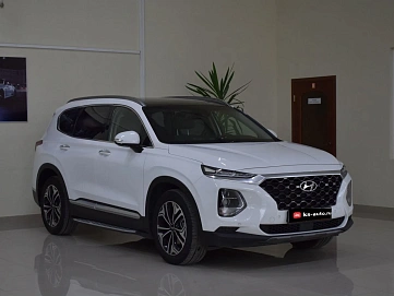 Hyundai Santa Fe, 2019г., передний привод, автомат