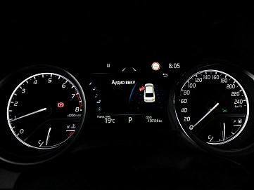 Toyota Camry, 2022г., передний привод, автомат