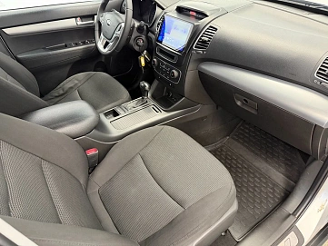 Kia Sorento, 2014г., передний привод, автомат