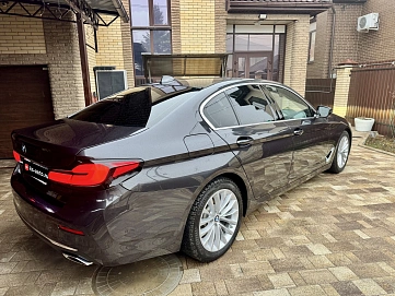 BMW 5 серии, 2021г., задний привод, автомат