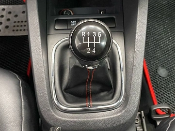 Volkswagen Jetta, 2013г., передний привод, механика