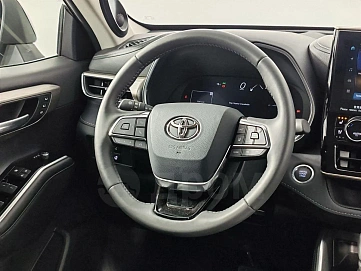Toyota Highlander, 2025г., полный привод, автомат