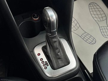 Volkswagen Polo, 2016г., передний привод, автомат
