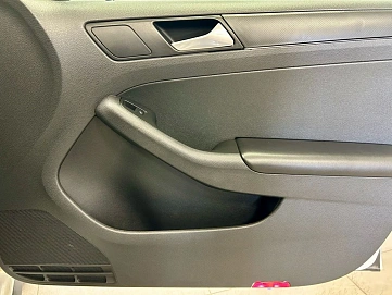 Volkswagen Jetta, 2014г., передний привод, механика