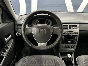 Lada (ВАЗ) Priora, 2013г., передний привод, механика