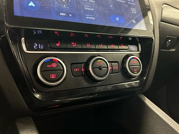 Volkswagen Jetta, 2014г., передний привод, механика