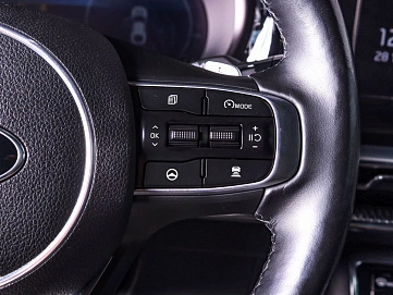 Kia K5, 2021г., передний привод, автомат