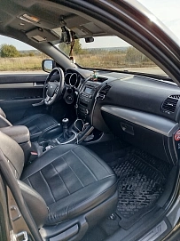 Kia Sorento, 2011г., полный привод, механика