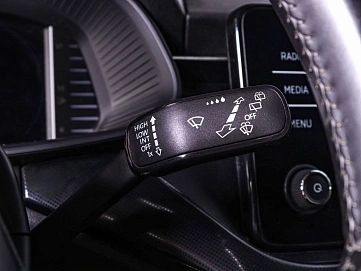 Skoda Rapid, 2021г., передний привод, робот