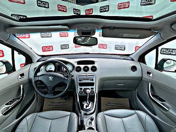 Peugeot 308, 2008г., передний привод, автомат