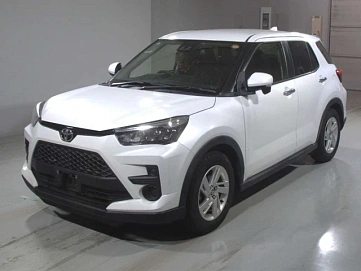 Toyota Raize, 2023г, передний привод, вариатор
