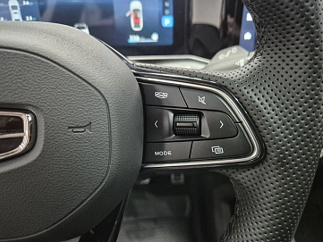 Geely Coolray, 2024г., передний привод, робот