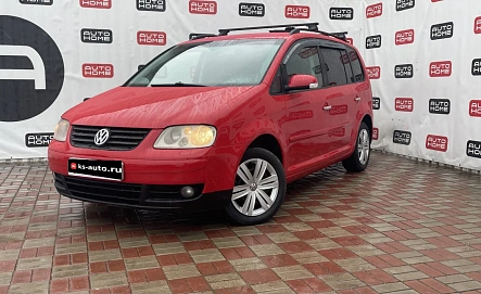 Volkswagen Touran, 2004г., передний привод, робот