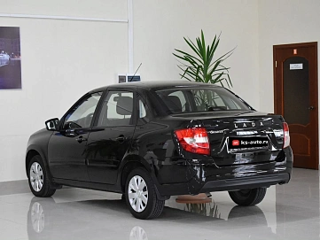 Lada (ВАЗ) Granta, 2020г., передний привод, механика