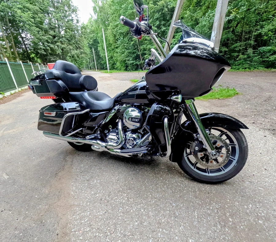 Harley Davidson Road Glide, 2015г.