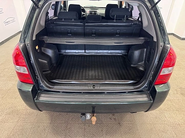 Hyundai Tucson, 2006г., полный привод, механика